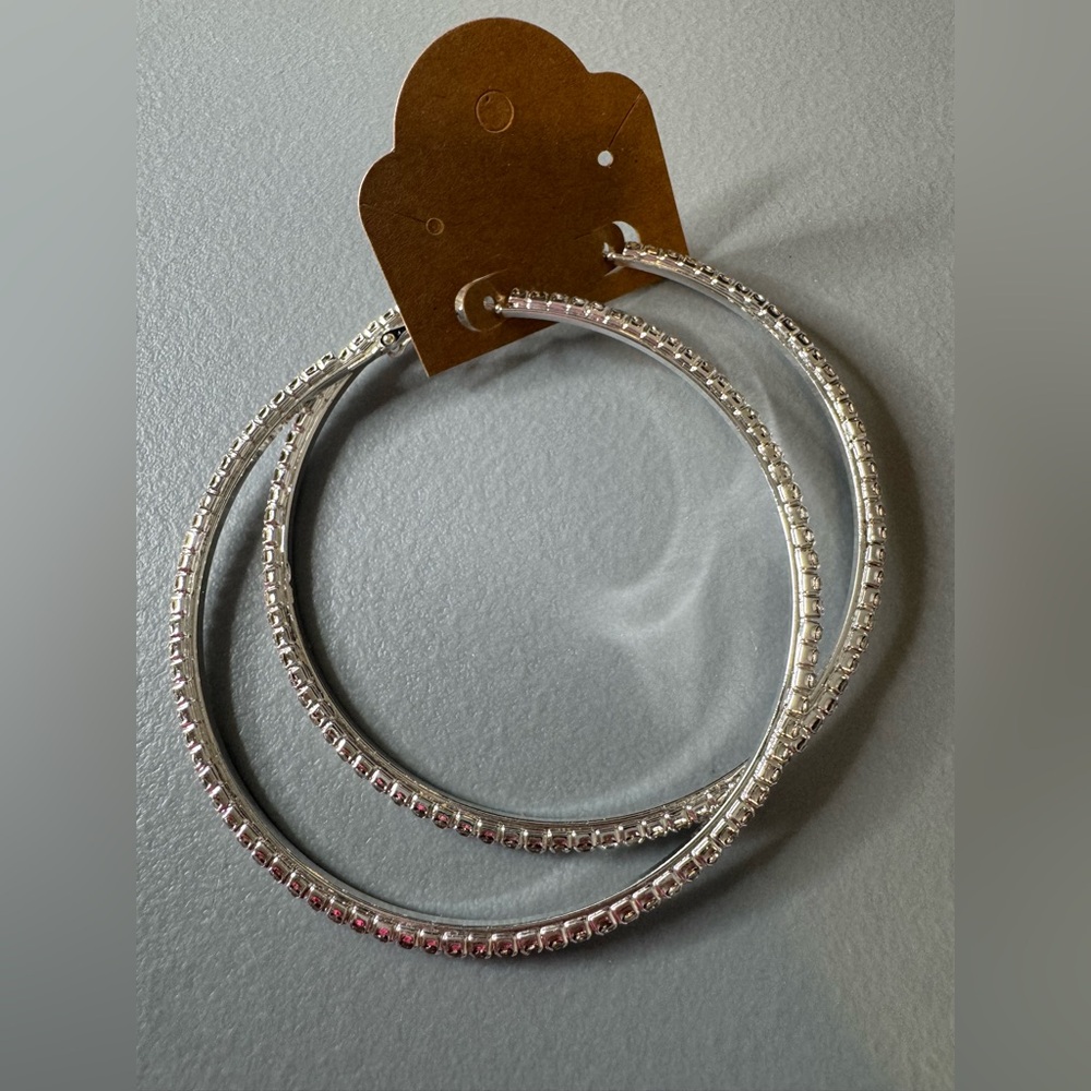 🛍️Any 5 items for $15 🛍️ Elegant Silver Crystal Hoop Earrings